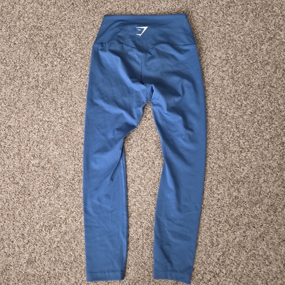 Gymshark Cropped Seamless Leggings 21"  Aqua Blue Size Small - Picture 1 of 8